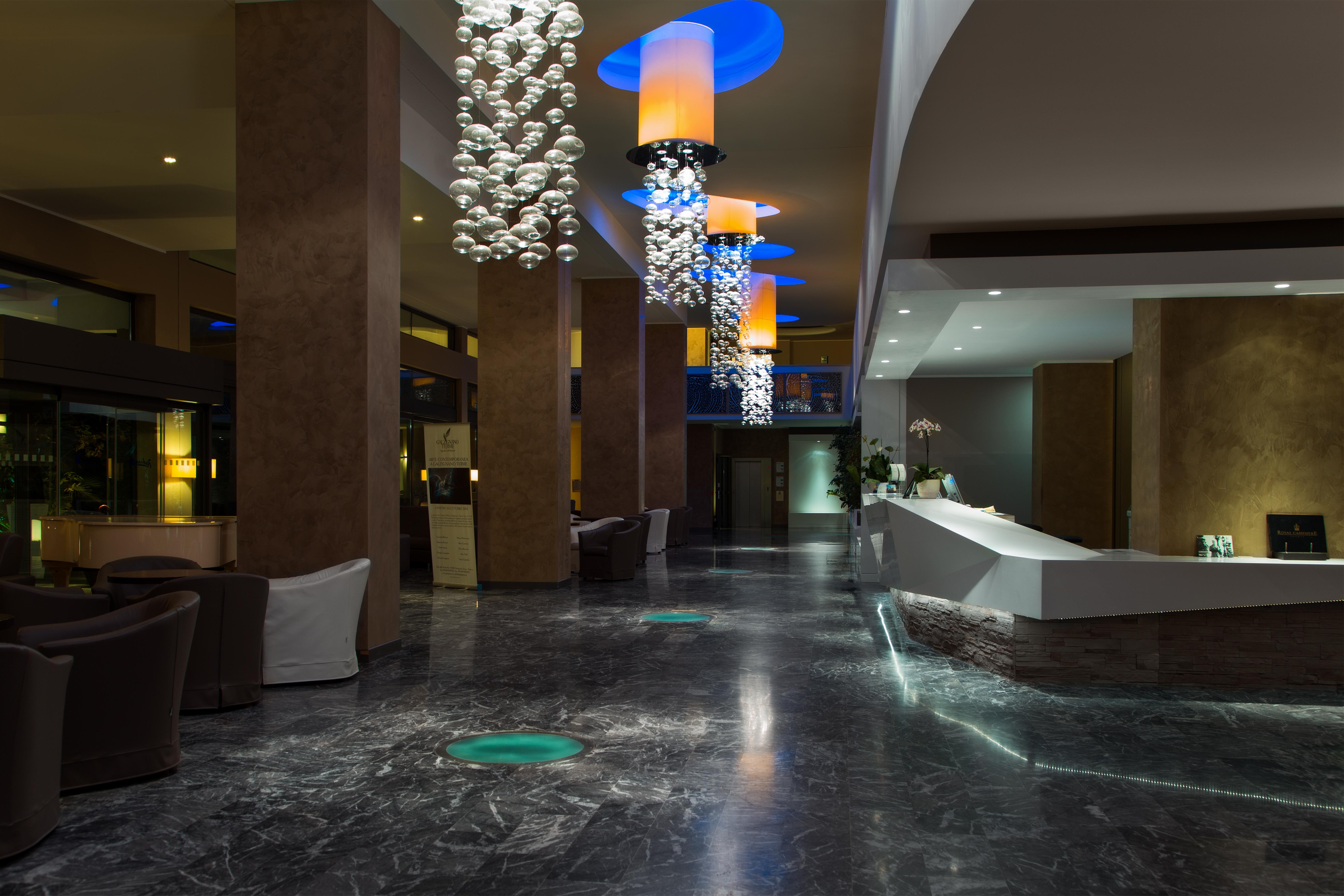 Galzignano Resort Terme & Golf - Hotel Majestic Galzignano Terme Exterior photo